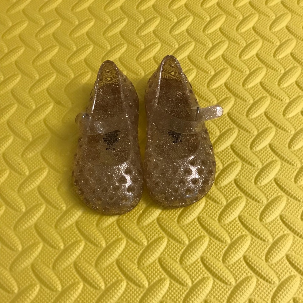 OLD NAVY Baby girls jelly’s glitter shoes